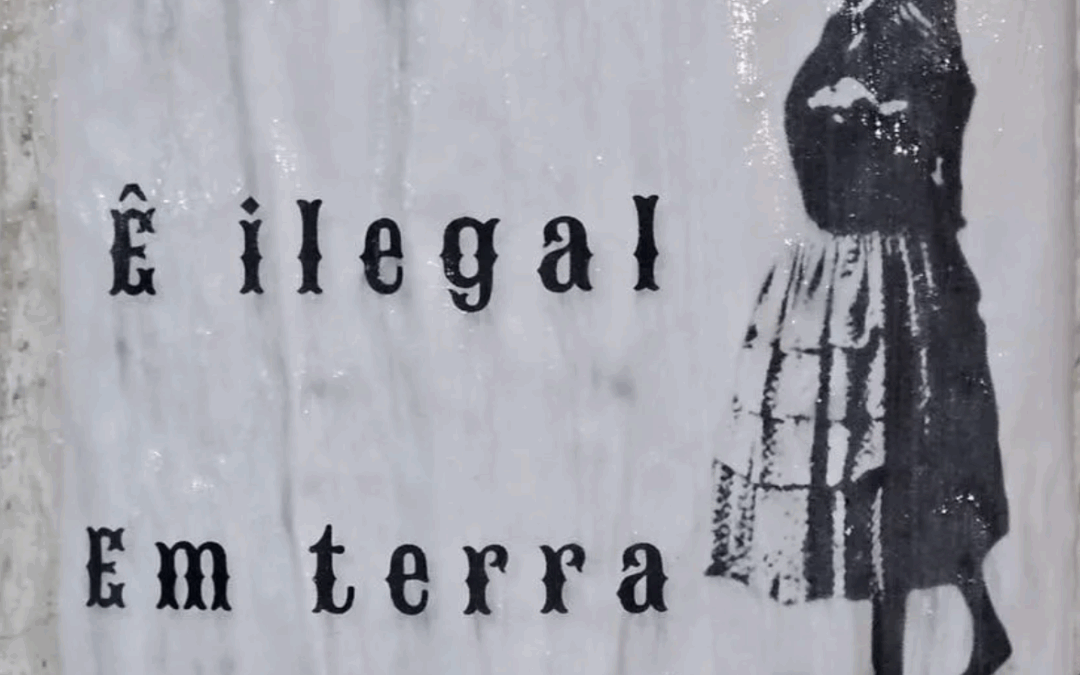 A arte como salvação e luta na vida em deslocamento